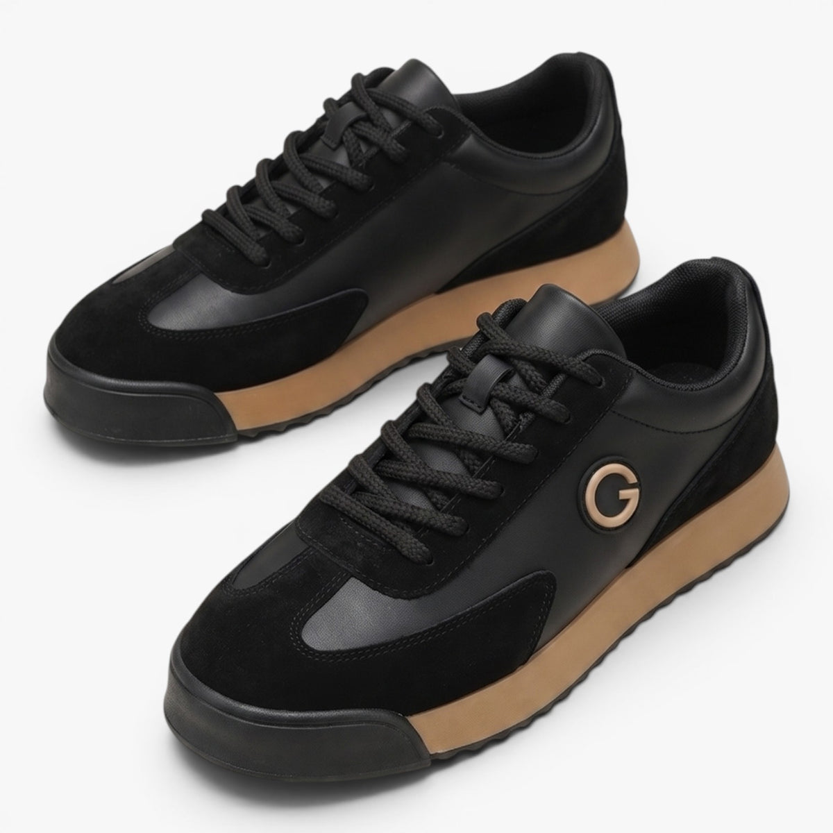 Old Fortune | Herren-Sneaker mit kontrastierenden Paneelen und Schnürung